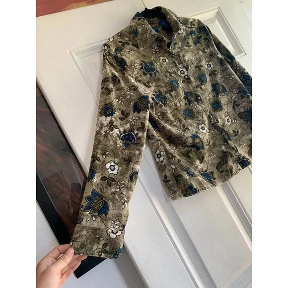 Karen Scott Sport Long Sleeve Floral Print Button-Up Top - Green Blue Size Small - Picture 3 of 8
